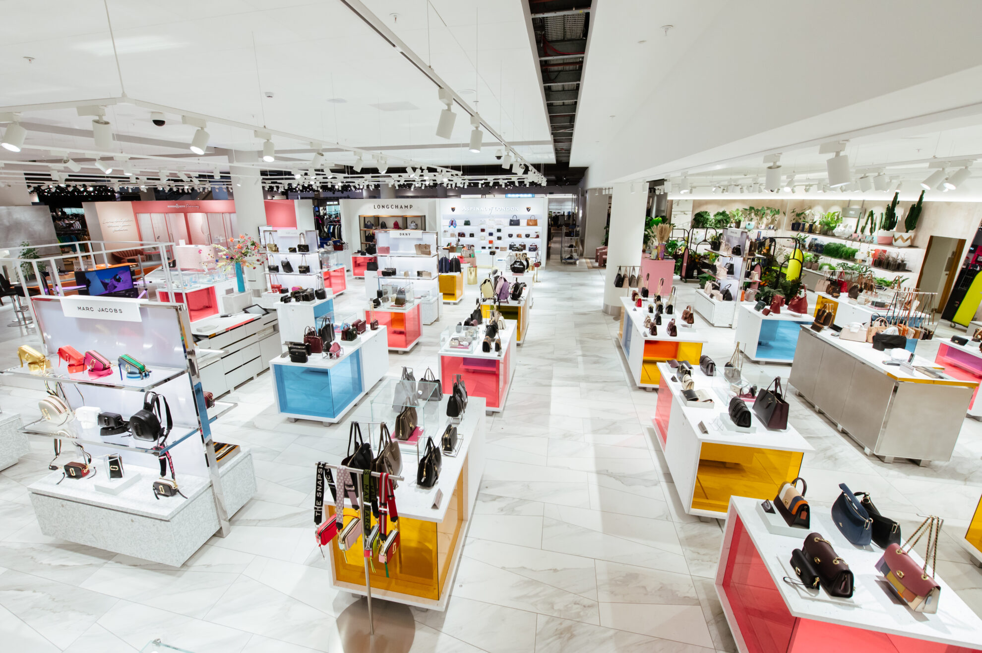 SELFRIDGES TRAFFORD COMPLETES STUNNING NEW ACCESSORIES HALL