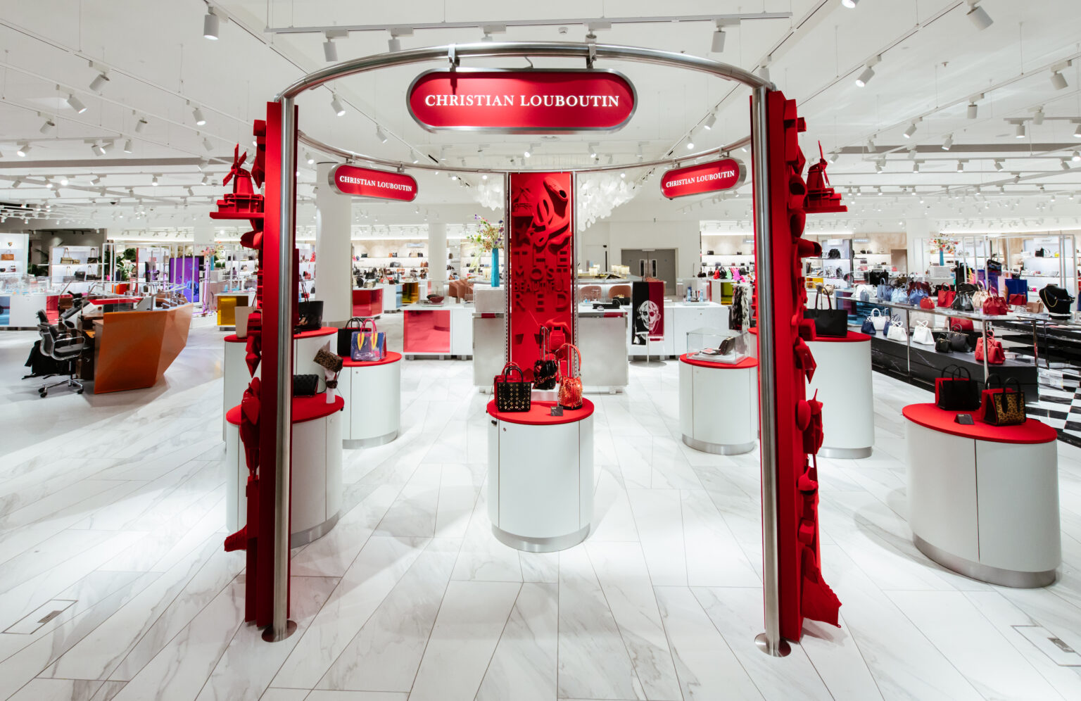 SELFRIDGES TRAFFORD COMPLETES STUNNING NEW ACCESSORIES HALL